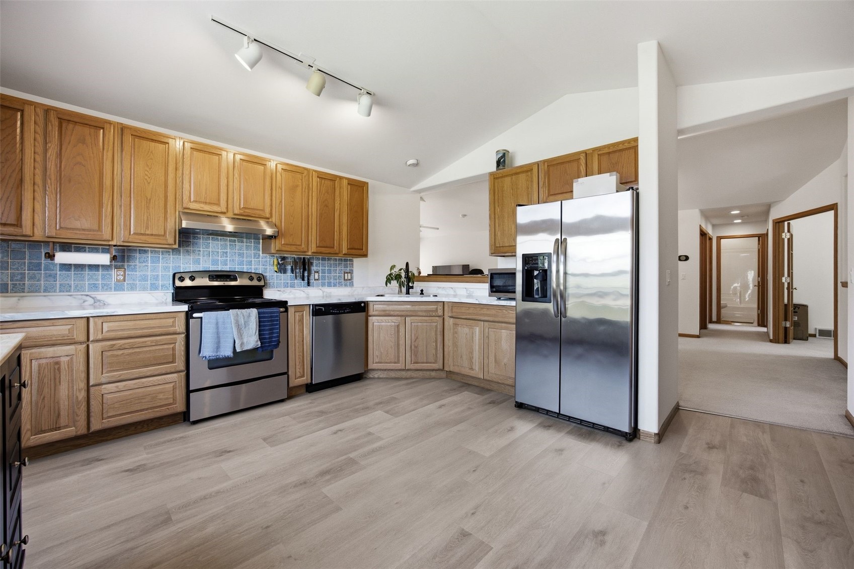 1422 Crossings Court NE Cedar Rapids IA 52402