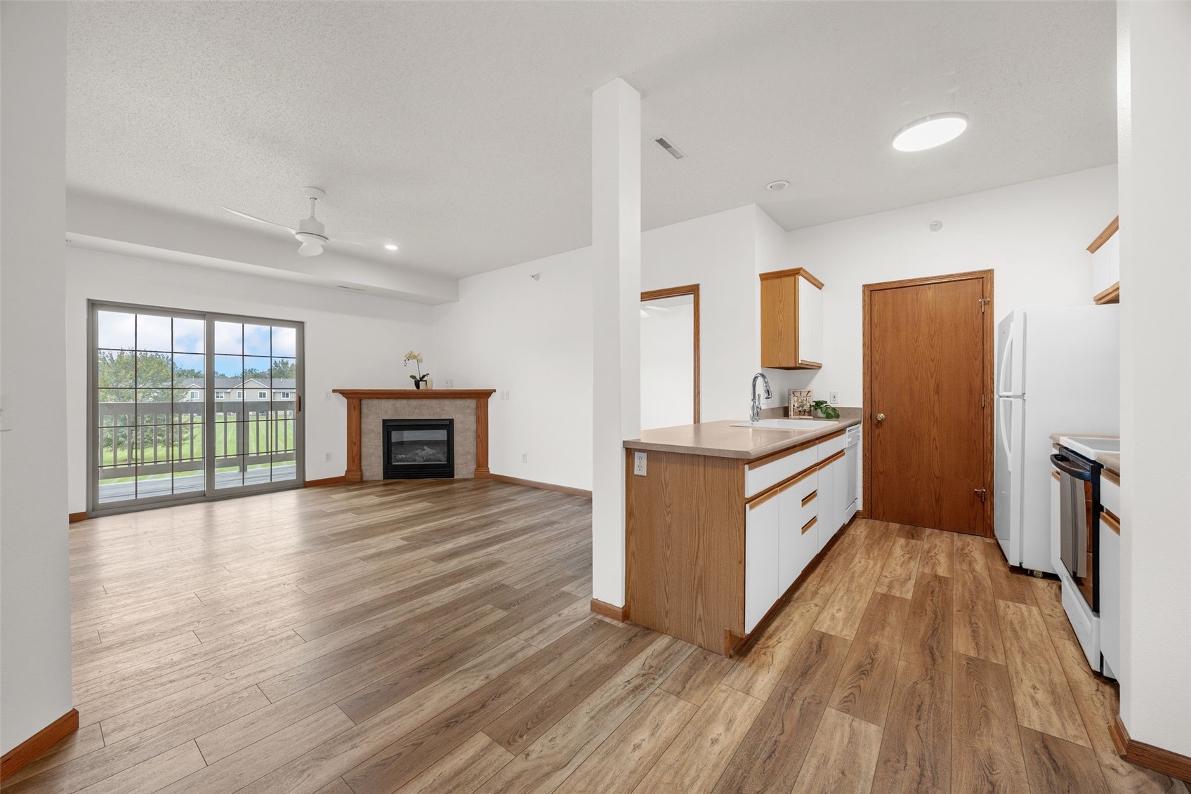 250 Cimarron Drive Hiawatha IA 52233
