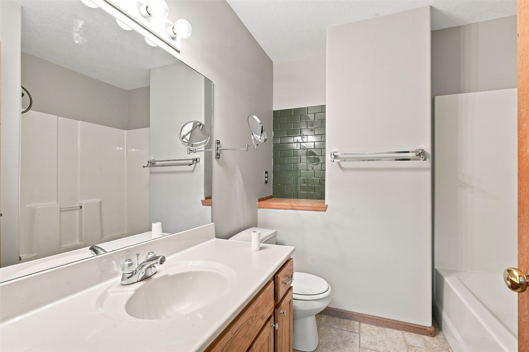 733 Broderick Drive NE Cedar Rapids IA 52402