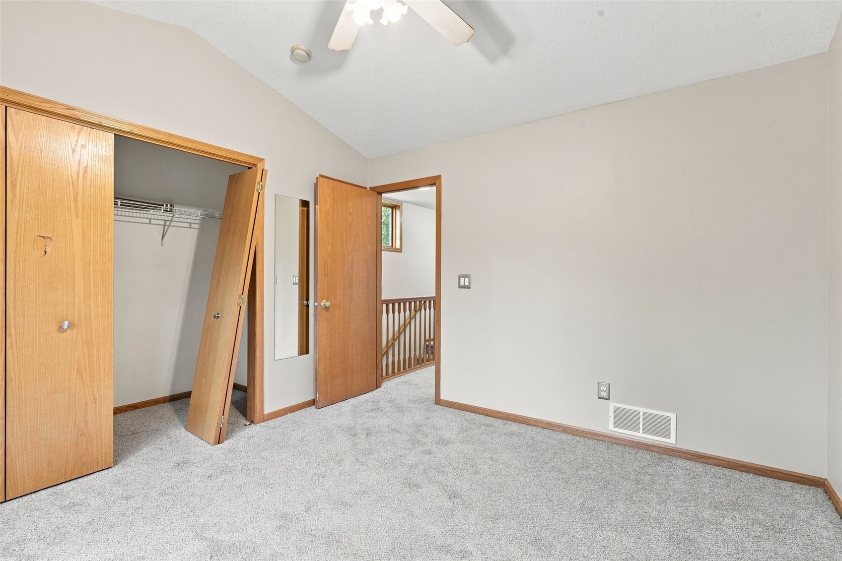 733 Broderick Drive NE Cedar Rapids IA 52402