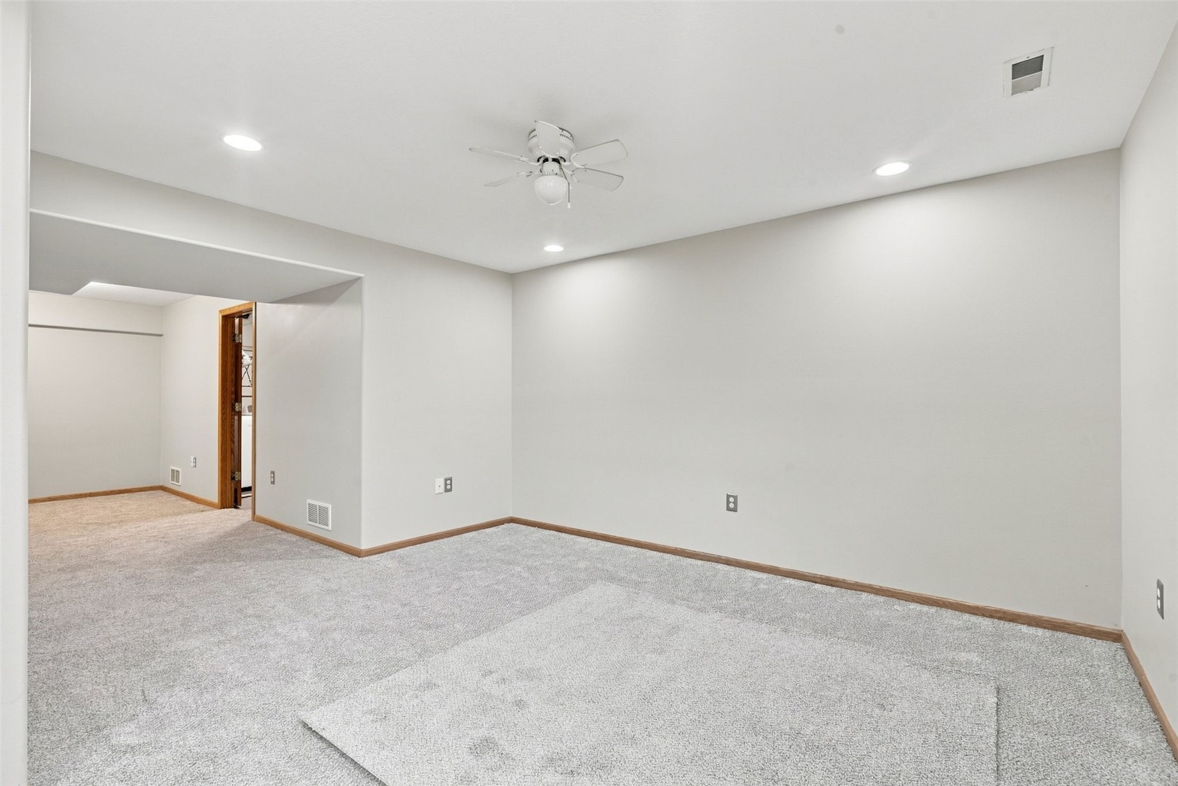 733 Broderick Drive NE Cedar Rapids IA 52402