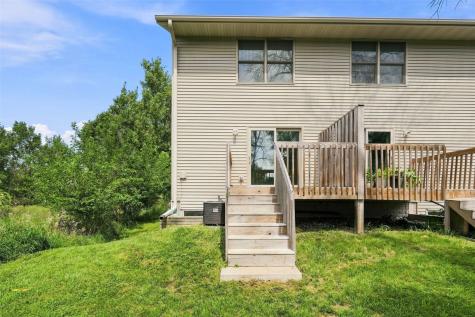 733 Broderick Drive NE Cedar Rapids IA 52402
