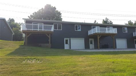 1409 13TH Avenue Belle Plaine IA 52208