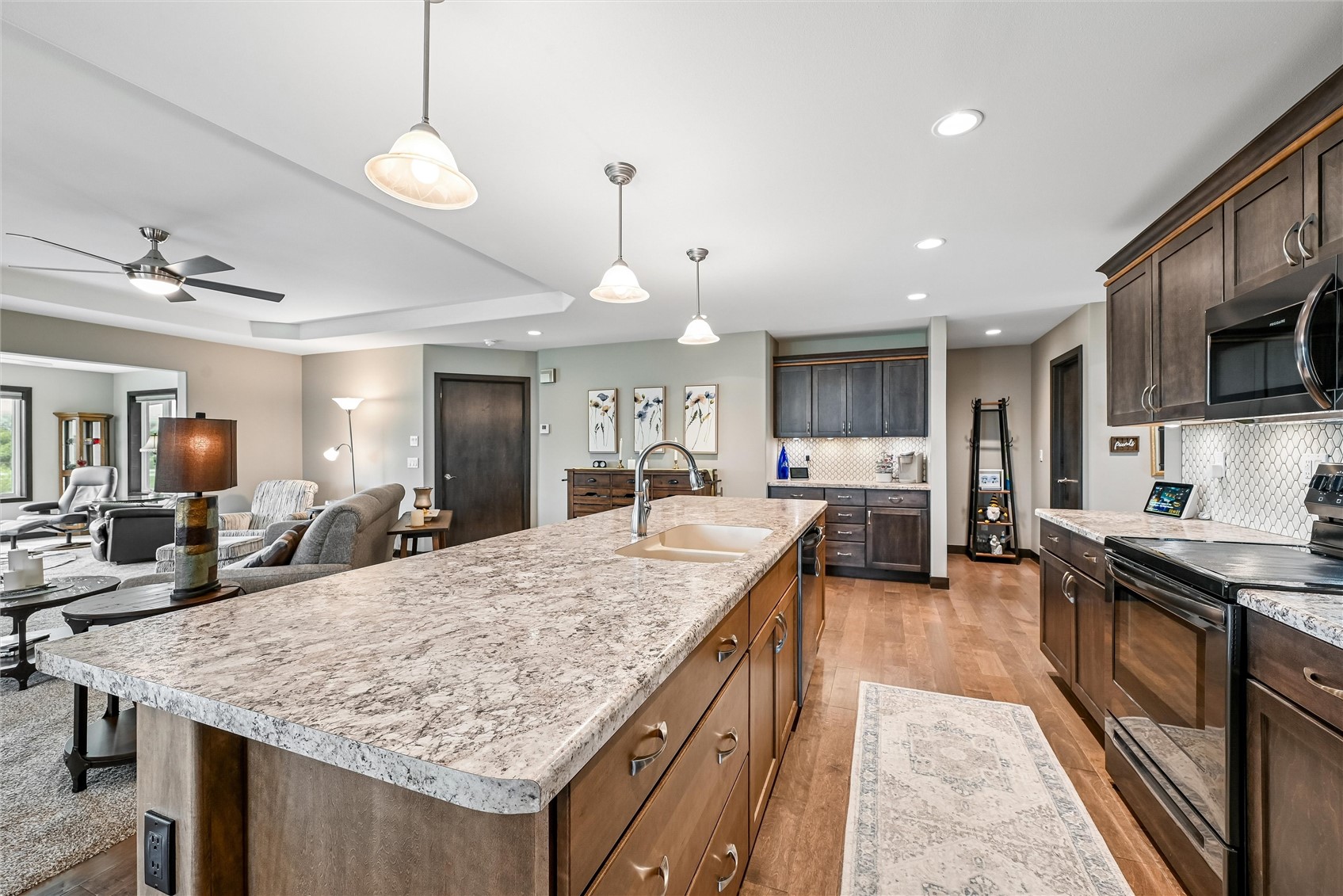 3615 Bluebird Drive SW Cedar Rapids IA 52404