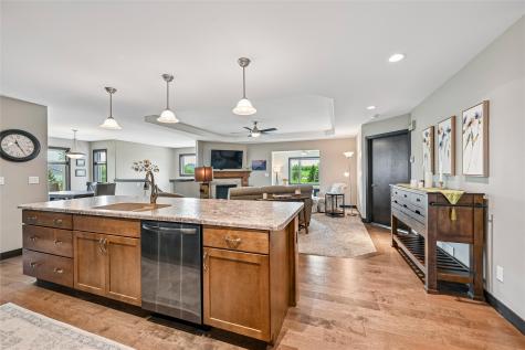 3615 Bluebird Drive SW Cedar Rapids IA 52404