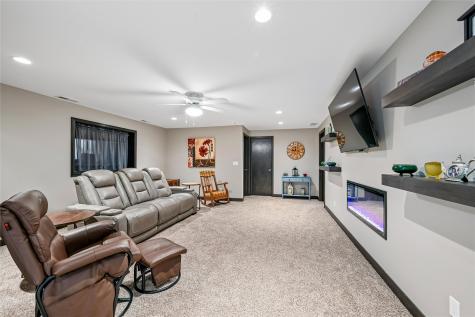 3615 Bluebird Drive SW Cedar Rapids IA 52404