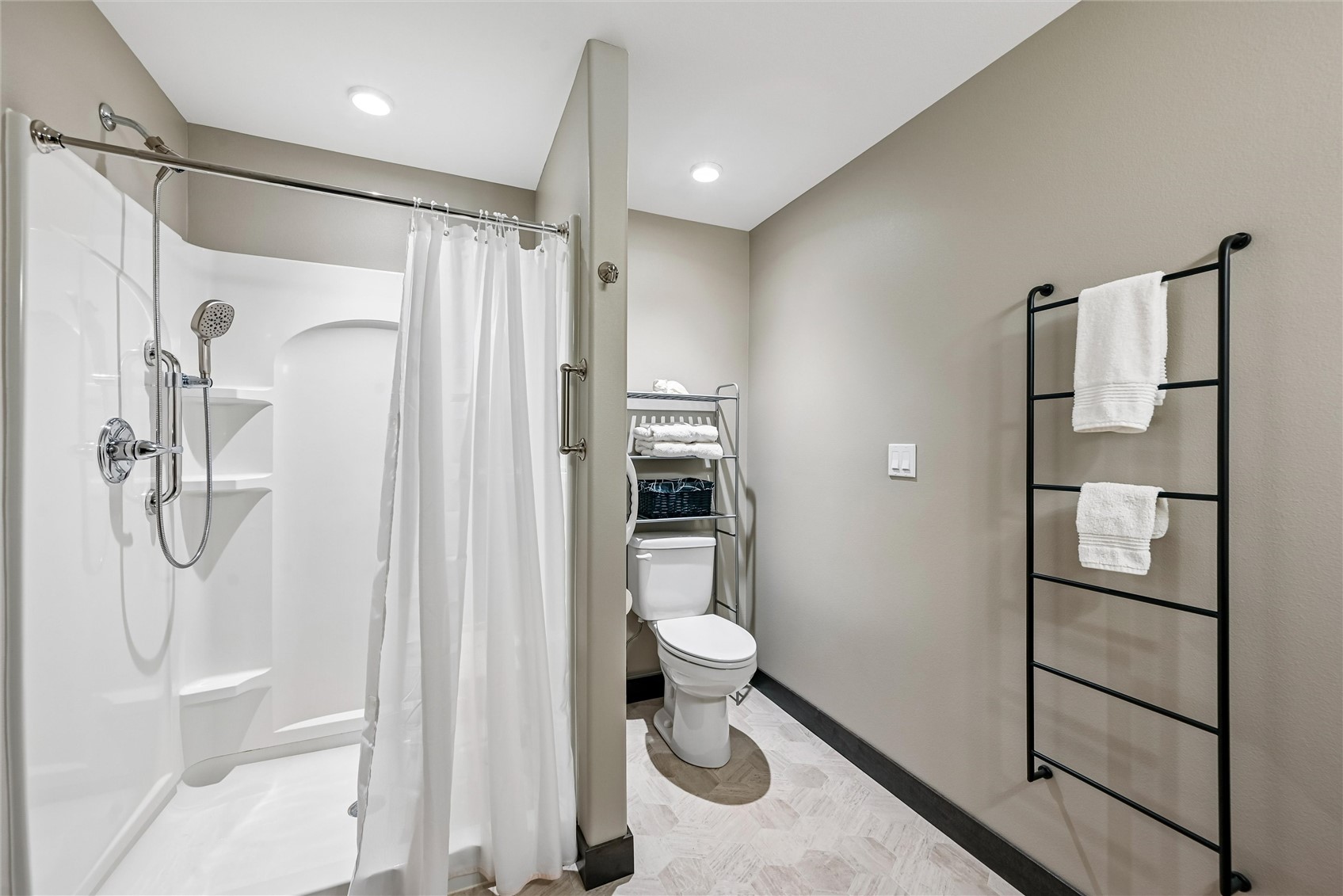 3615 Bluebird Drive SW Cedar Rapids IA 52404