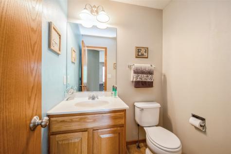 3516 Stoneview Circle Cedar Rapids IA 52404