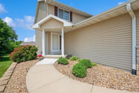 3516 Stoneview Circle Cedar Rapids IA 52404