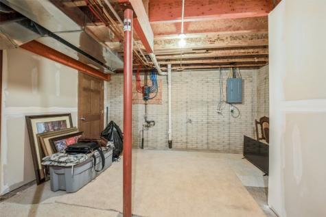 3516 Stoneview Circle Cedar Rapids IA 52404