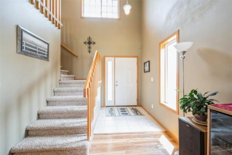 3516 Stoneview Circle Cedar Rapids IA 52404