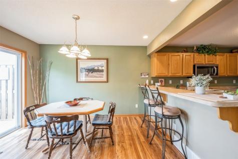 3516 Stoneview Circle Cedar Rapids IA 52404