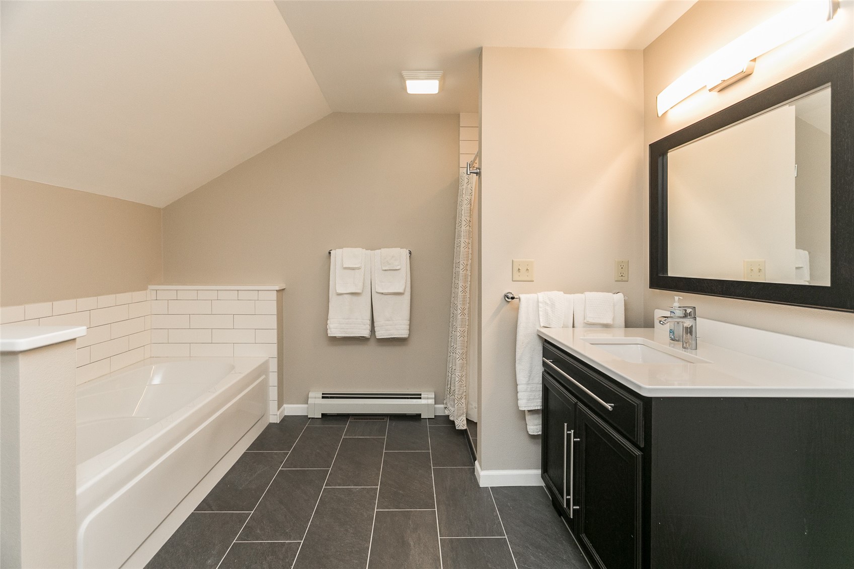 415 First Avenue SW Mt Vernon IA 52314