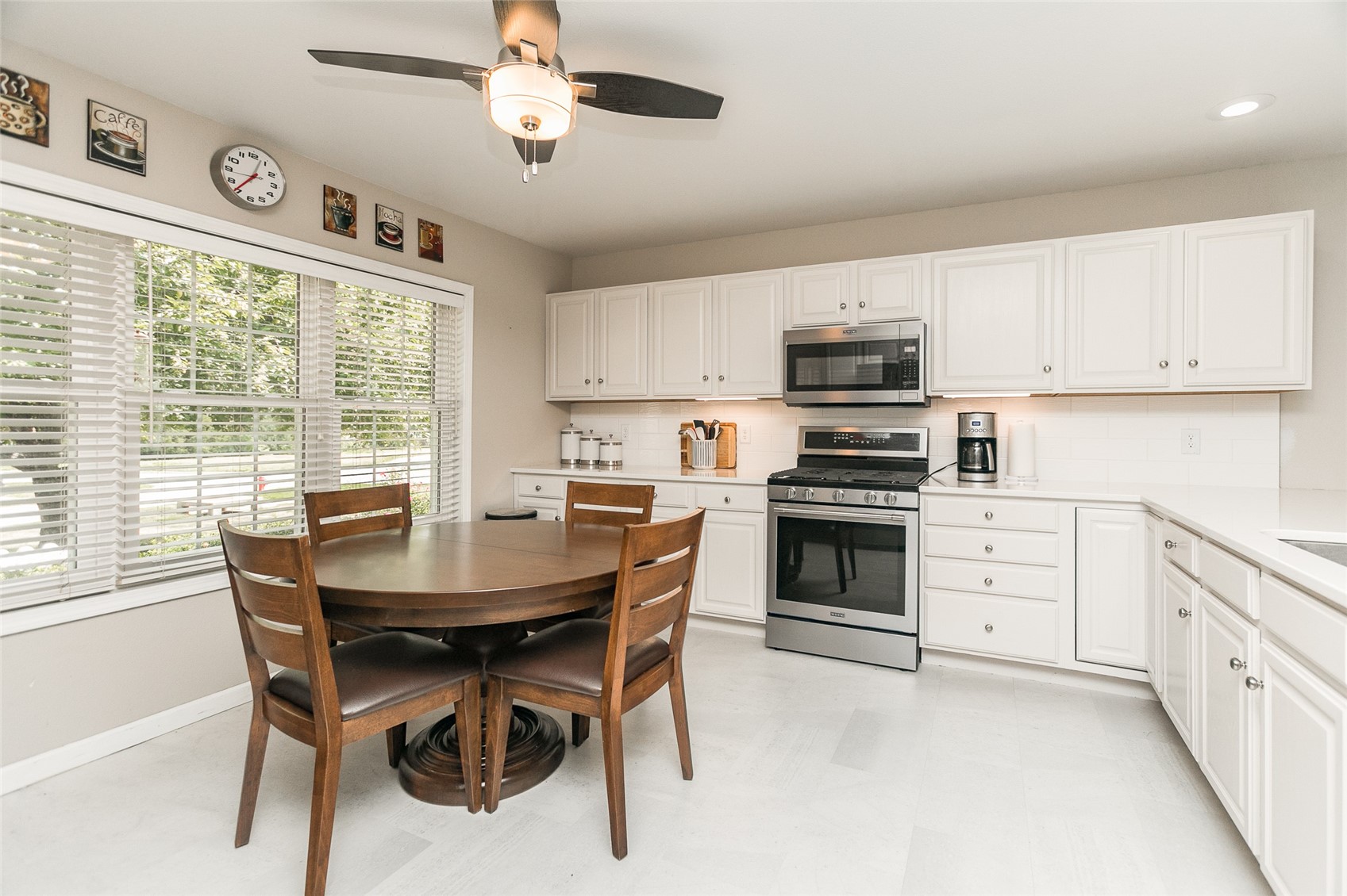 415 First Avenue SW Mt Vernon IA 52314