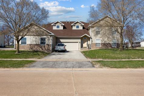 4285 Westchester Drive NE Cedar Rapids IA 52402