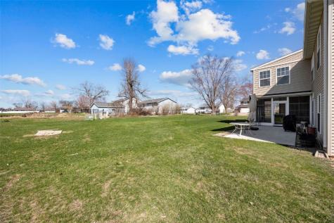4285 Westchester Drive NE Cedar Rapids IA 52402