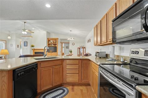 1151 74th Street NE Cedar Rapids IA 52402