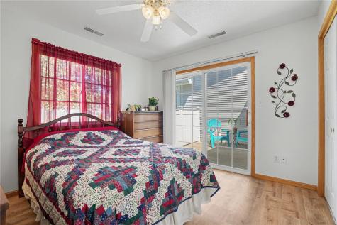 1151 74th Street NE Cedar Rapids IA 52402