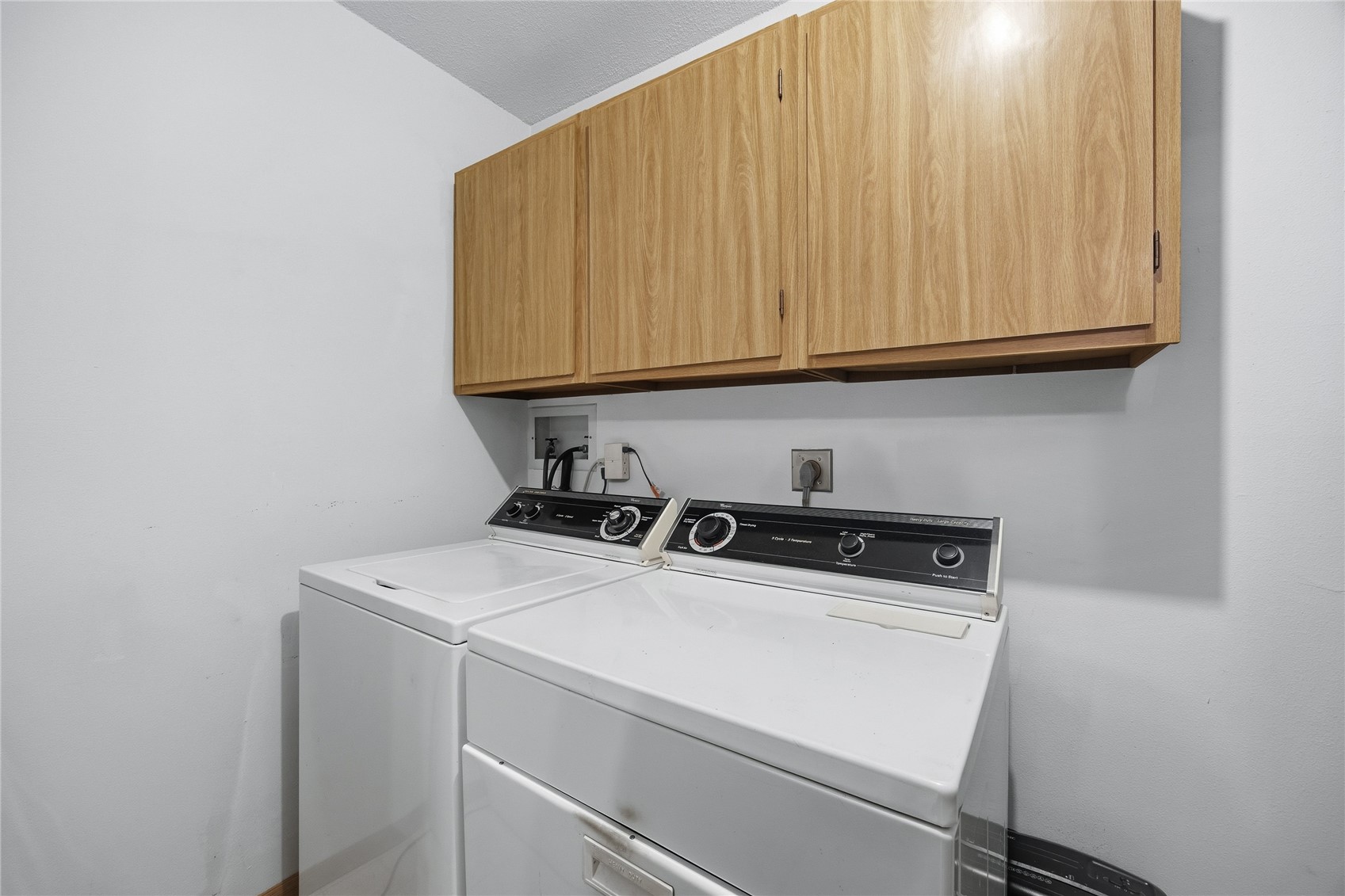 4325 Westchester Drive NE Cedar Rapids IA 52402