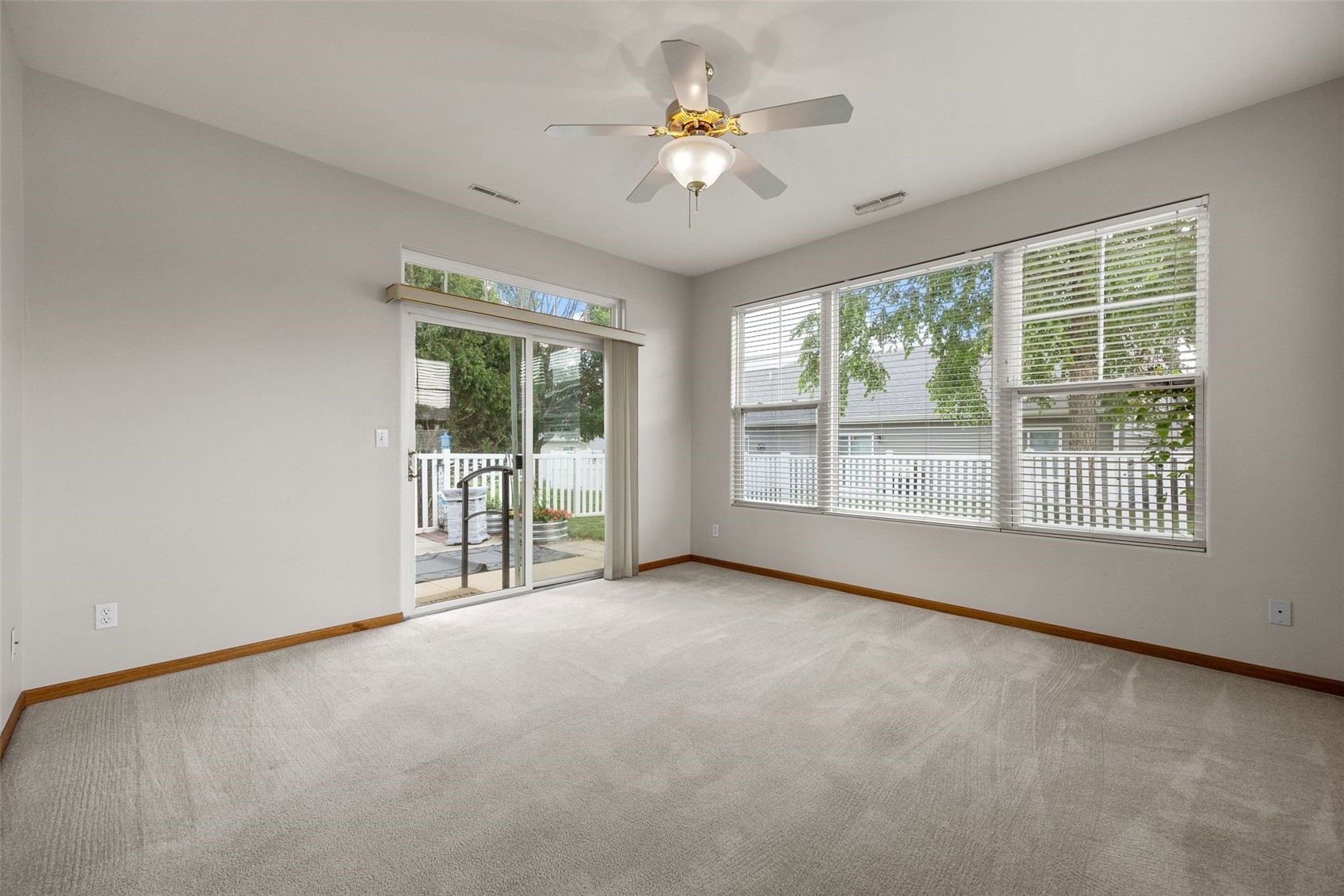 1333 Tower Lane NE Cedar Rapids IA 52402