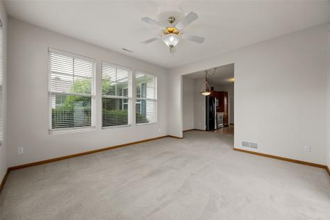1333 Tower Lane NE Cedar Rapids IA 52402