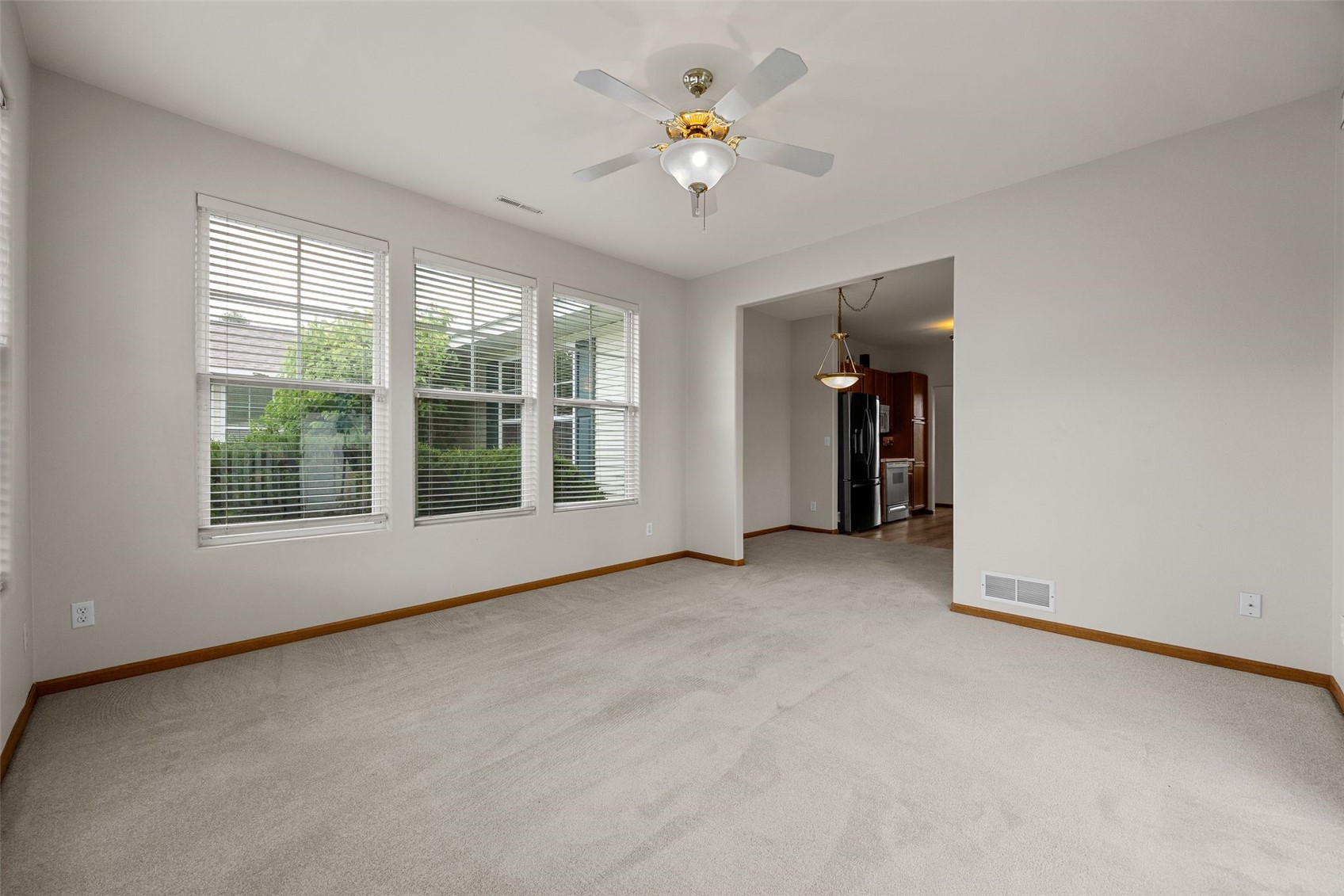 1333 Tower Lane NE Cedar Rapids IA 52402