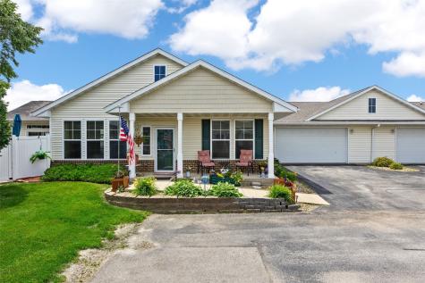 1333 Tower Lane NE Cedar Rapids IA 52402