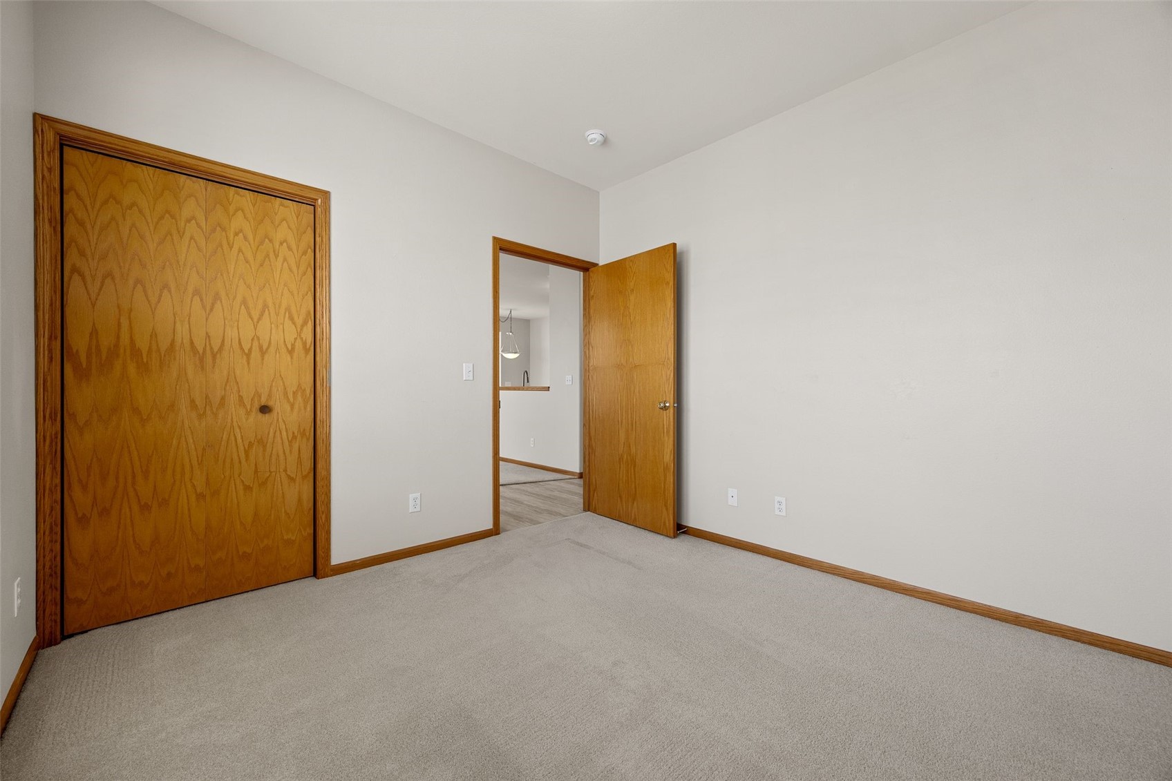 1333 Tower Lane NE Cedar Rapids IA 52402