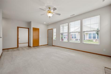 1333 Tower Lane NE Cedar Rapids IA 52402