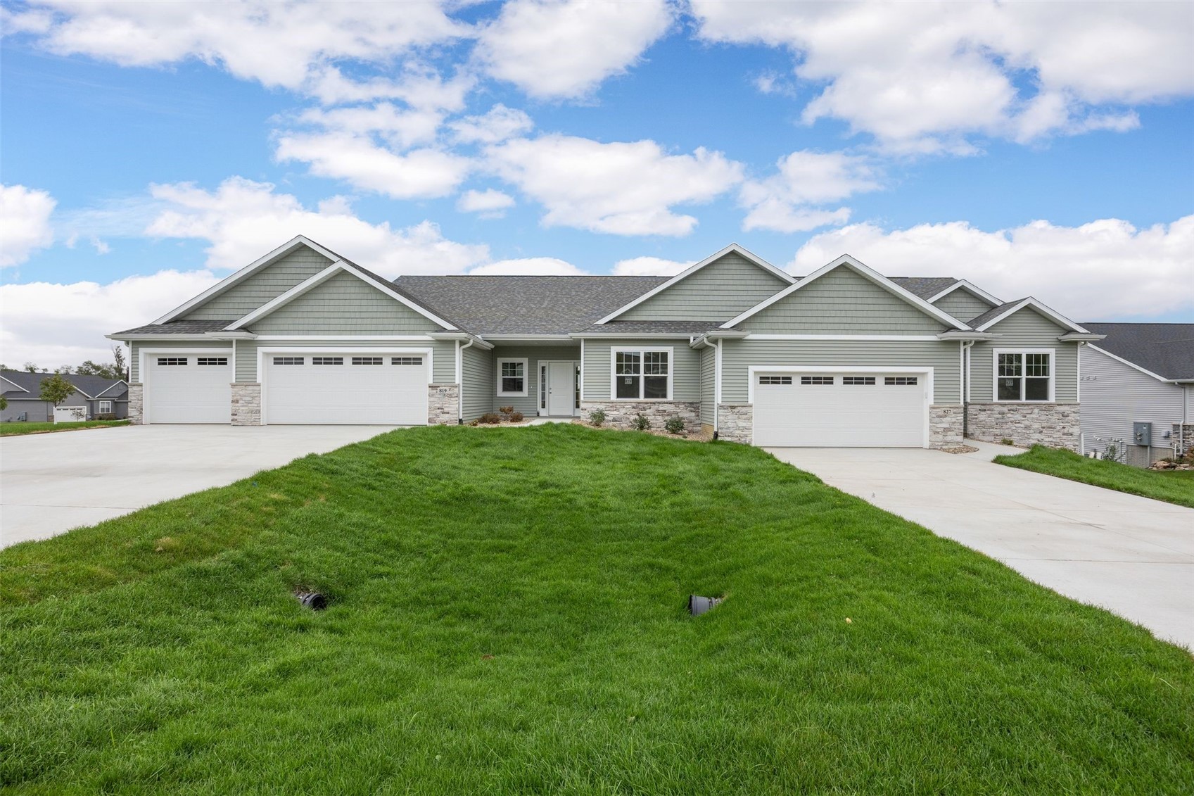 827 Tumble Grass Court SE Cedar Rapids IA 52403