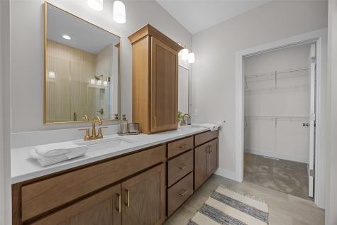 827 Tumble Grass Court SE Cedar Rapids IA 52403