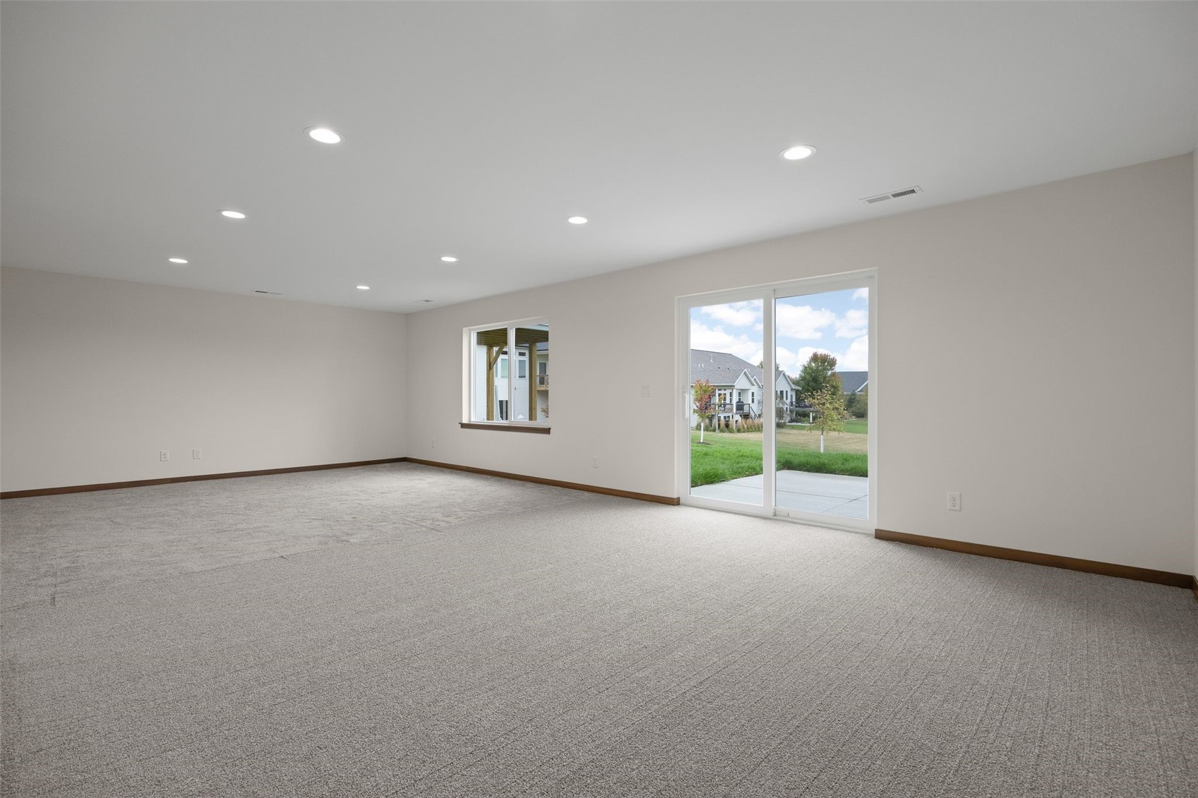827 Tumble Grass Court SE Cedar Rapids IA 52403