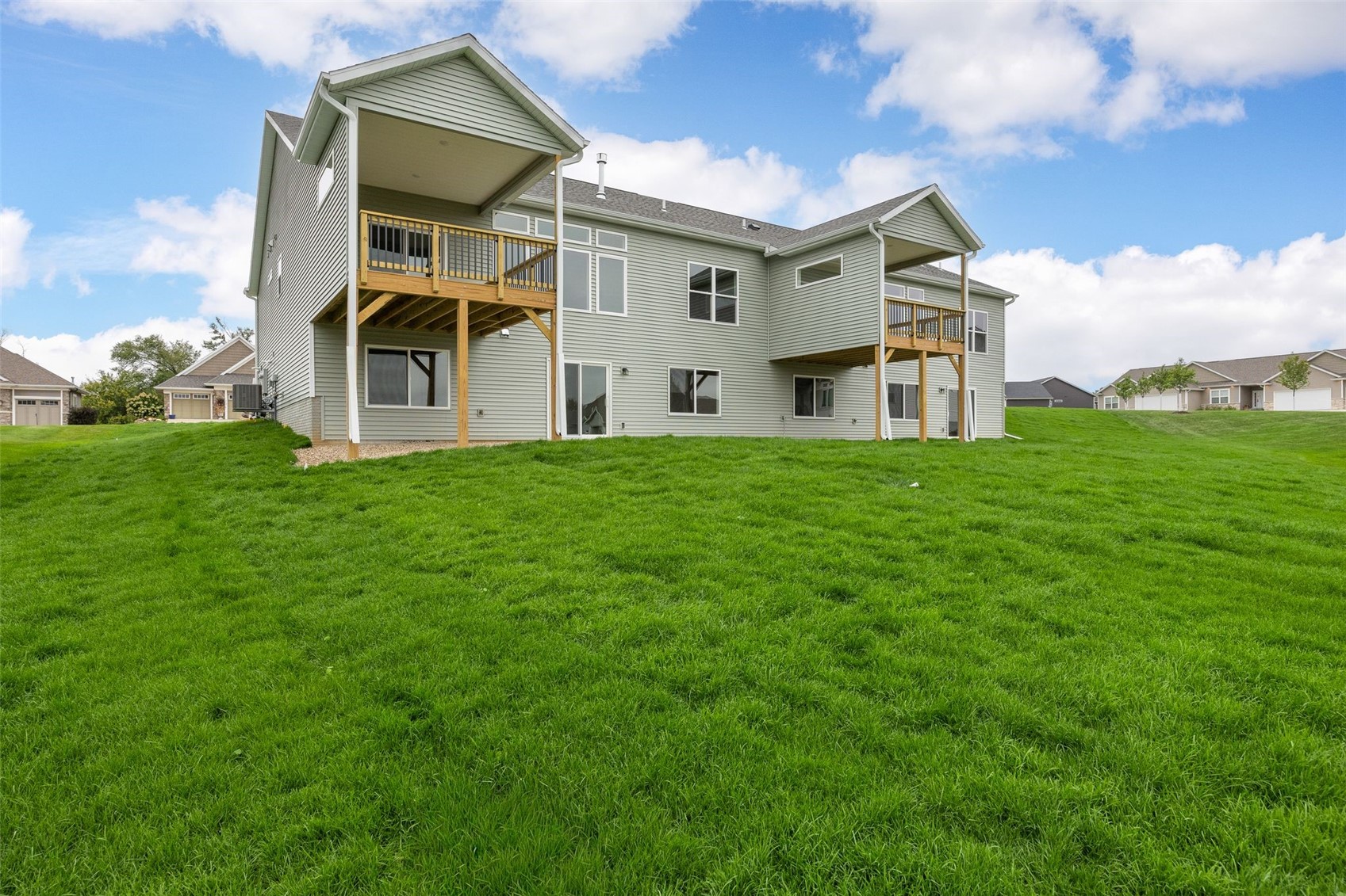 827 Tumble Grass Court SE Cedar Rapids IA 52403