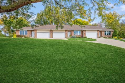1528 Bilgarie Court NE Cedar Rapids IA 52402