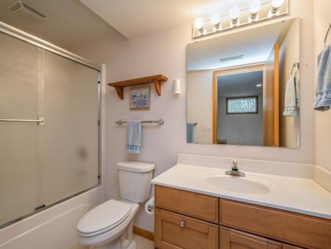 1528 Bilgarie Court NE Cedar Rapids IA 52402
