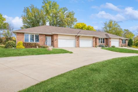 1528 Bilgarie Court NE Cedar Rapids IA 52402