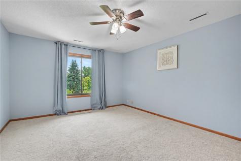 2050 Holiday Road Coralville IA 52241