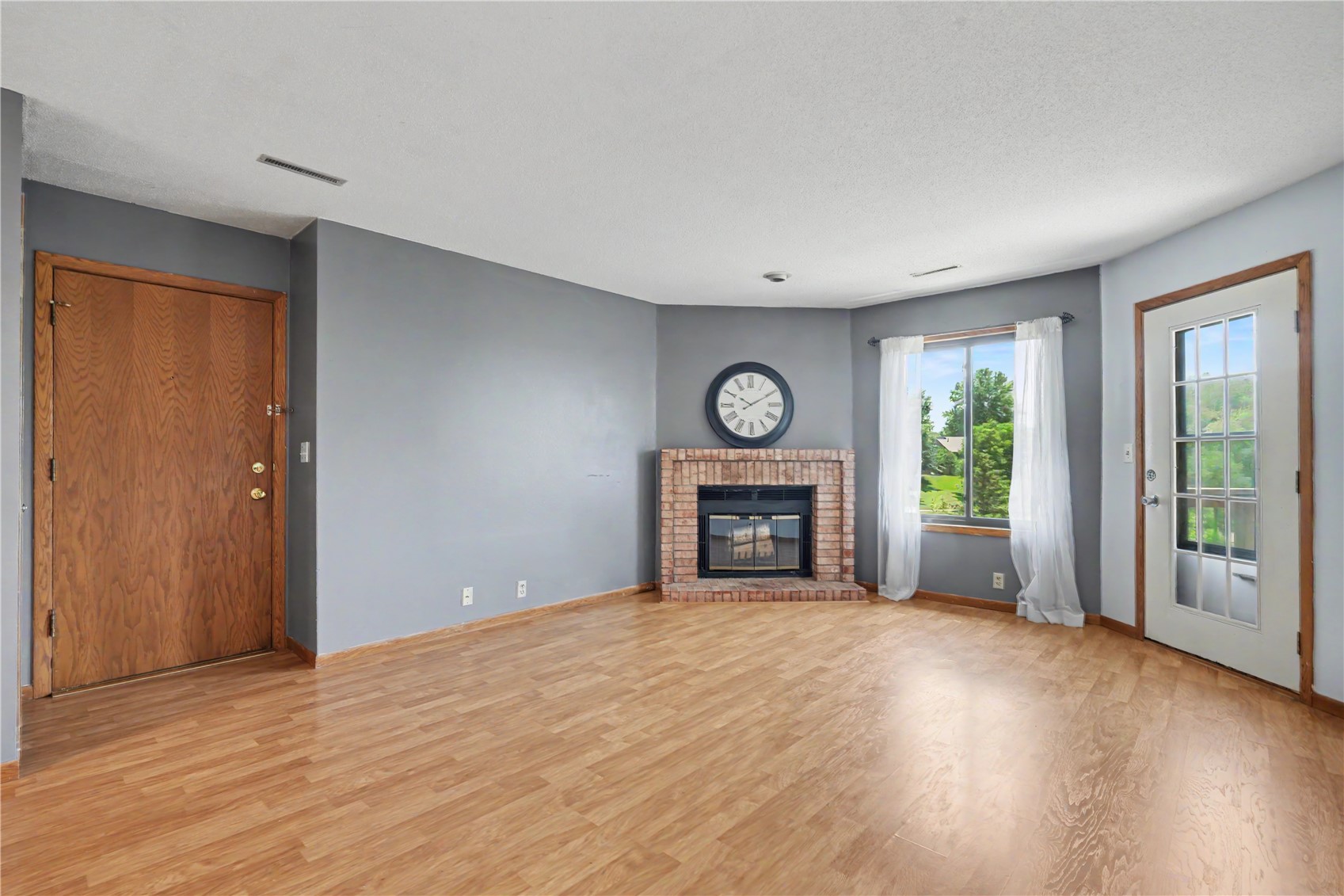 2050 Holiday Road Coralville IA 52241