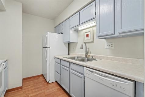 2050 Holiday Road Coralville IA 52241