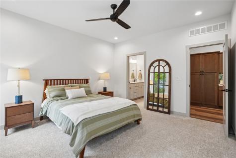 675 Maclan Court Iowa City IA 52246