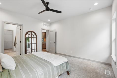 675 Maclan Court Iowa City IA 52246