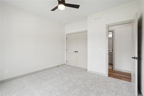 675 Maclan Court Iowa City IA 52246