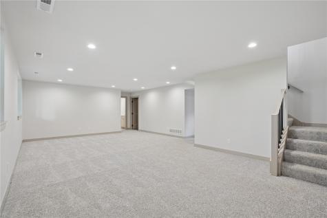 675 Maclan Court Iowa City IA 52246