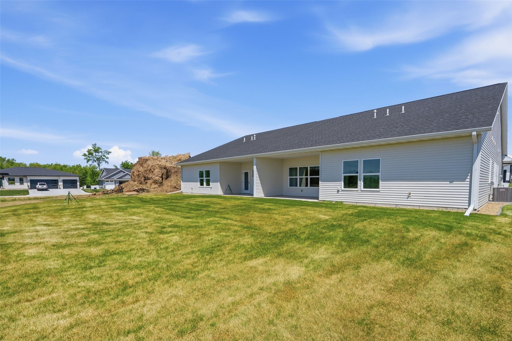 325 Dutch Drive Robins IA 52328