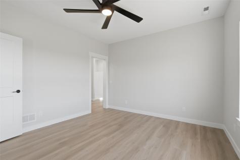 325 Dutch Drive Robins IA 52328