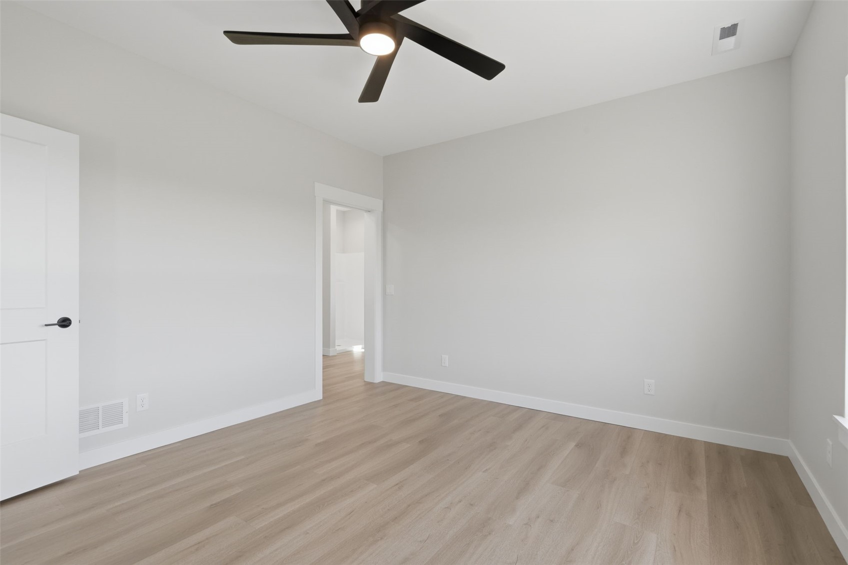 325 Dutch Drive Robins IA 52328
