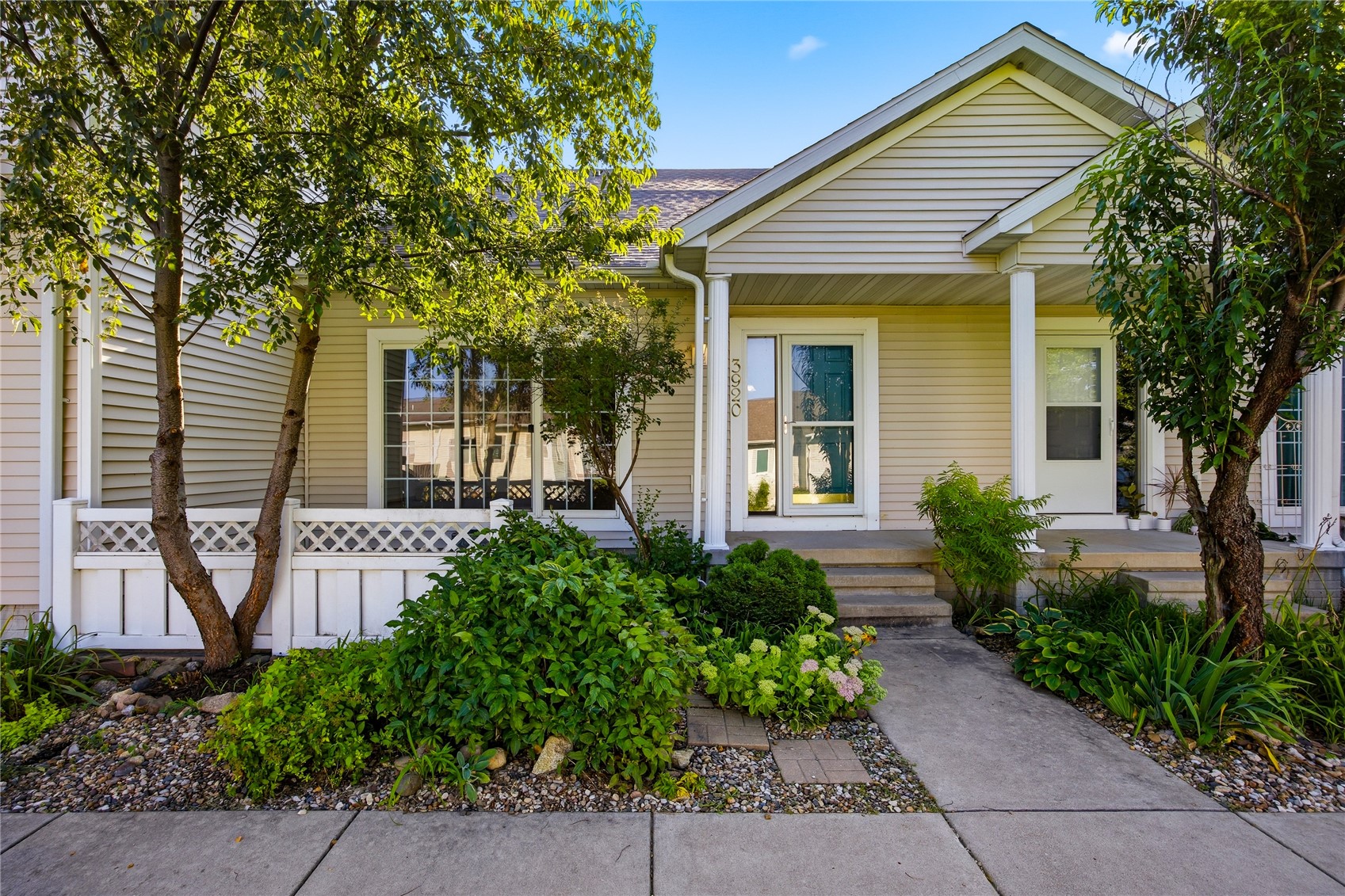 Cedar Rapids IA, 3920 Waterview Court SW, Unit 3
