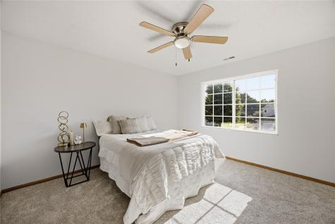 3920 Waterview Court SW Cedar Rapids IA 52404