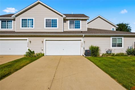 3920 Waterview Court SW Cedar Rapids IA 52404