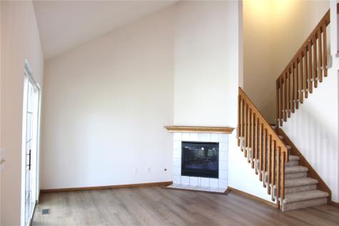 3920 SW Waterview Court SW Cedar Rapids IA 52404